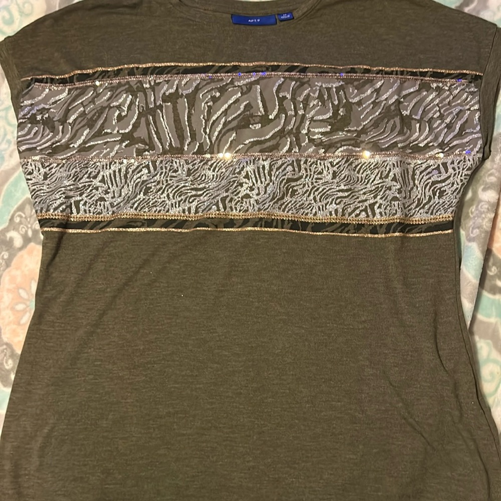 Apt 9 tank top